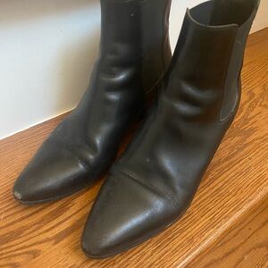Saint Laurent Chelsea Boot size 40/US 10